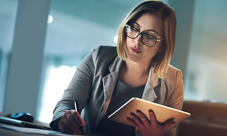 RONALDO MARTINS Advogados logo branca